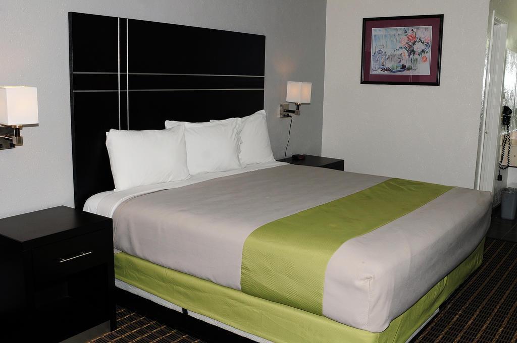 Quality Inn Gonzales Zewnętrze zdjęcie