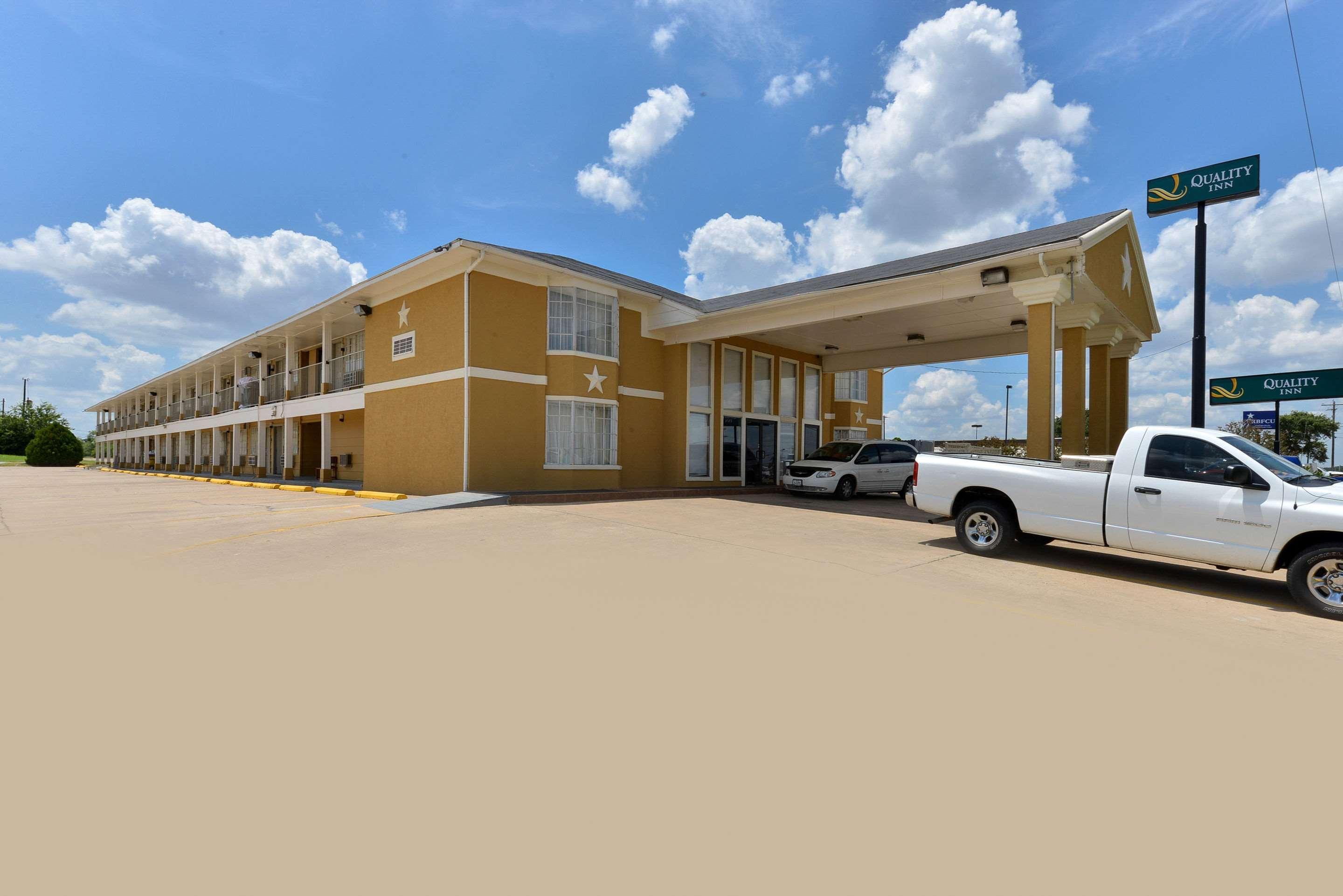 Quality Inn Gonzales Zewnętrze zdjęcie